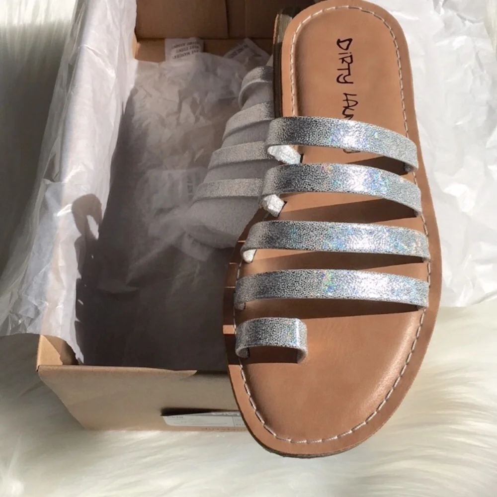 NEW Dirty Laundry Ekia Strappy Slide Sandals